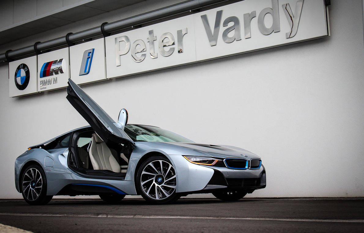 BMWi Arrives at Peter Vardy BMW